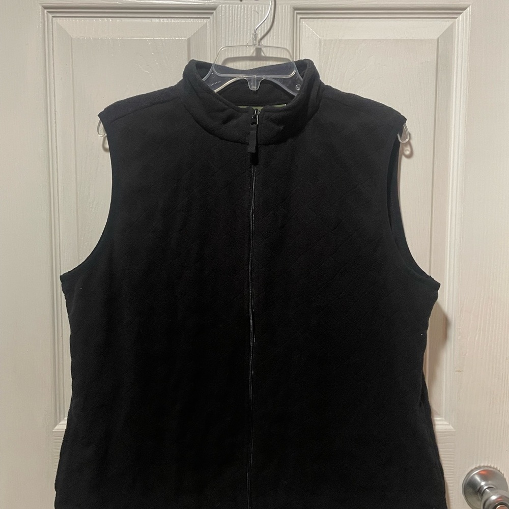 Mountain Lake Black Quilted Vest